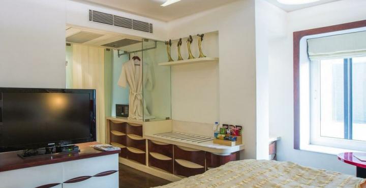 Hotel Bawa Continental